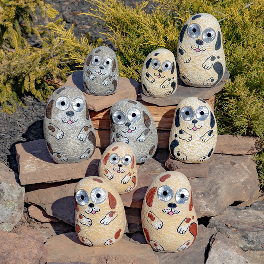 Solar Rock Dogs with Light Up Eyes