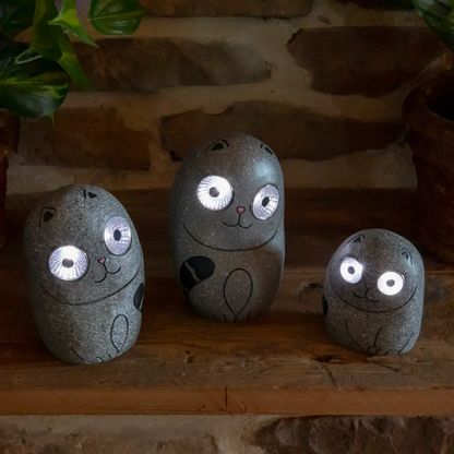 Solar Rock Cats with Light Up Eyes